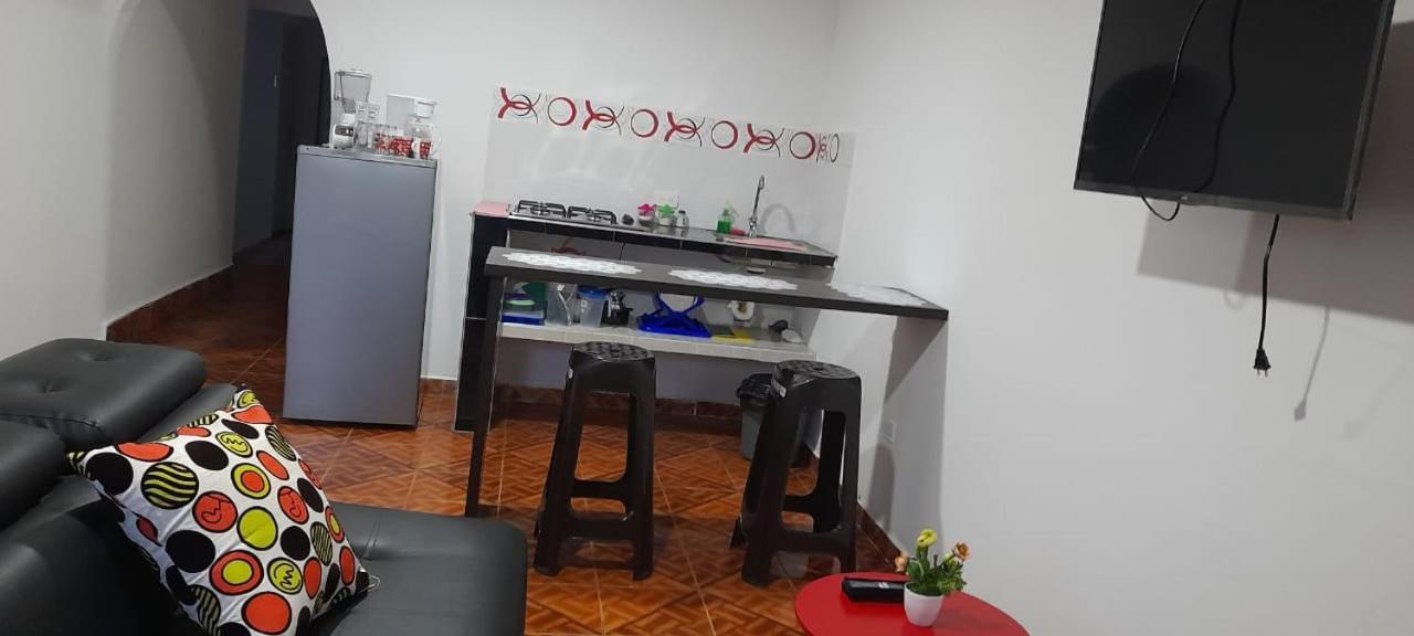 Apartaestudios El Jardin 2 Cali Bilik gambar