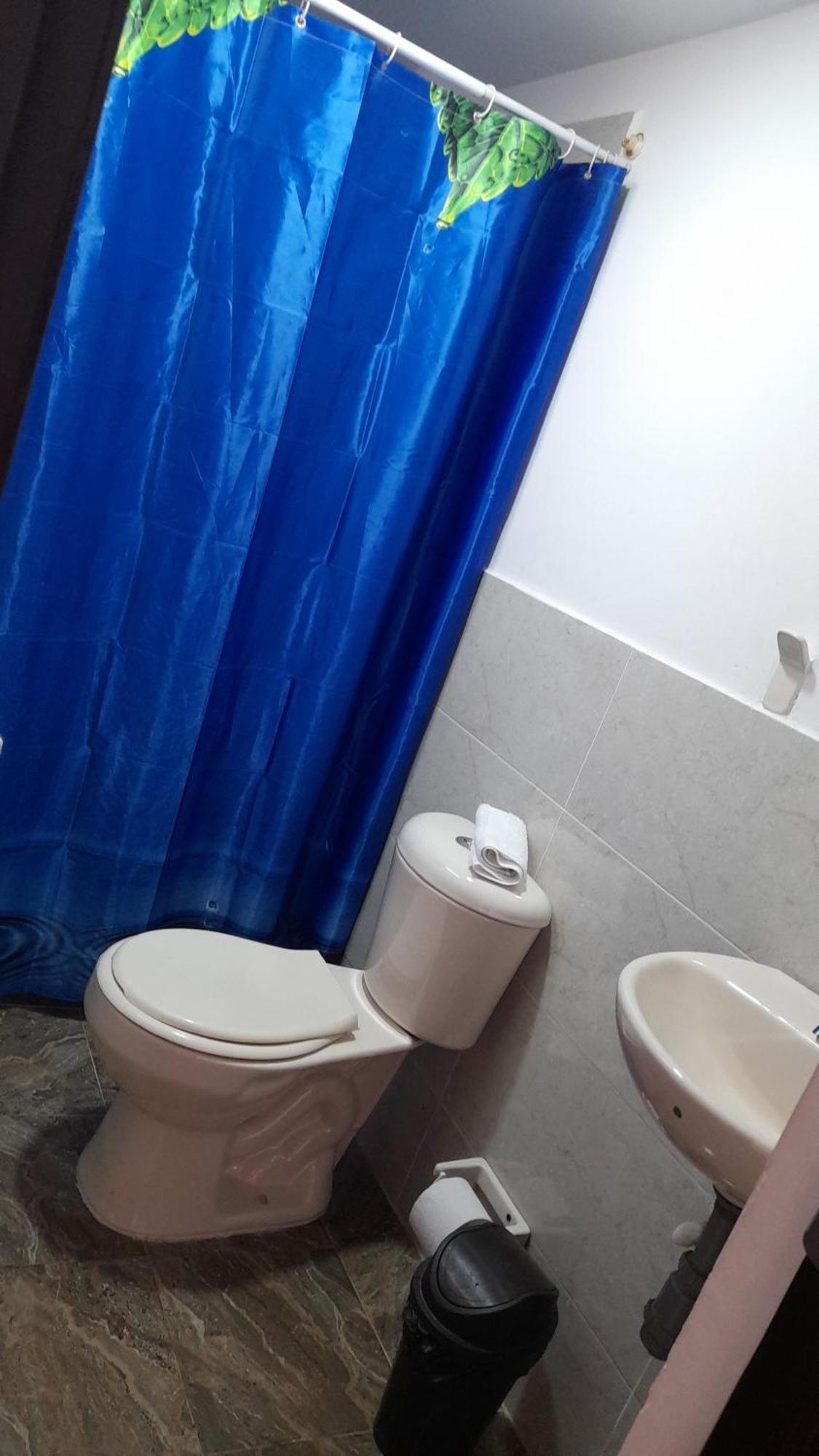 Apartaestudios El Jardin 2 Cali Bilik gambar