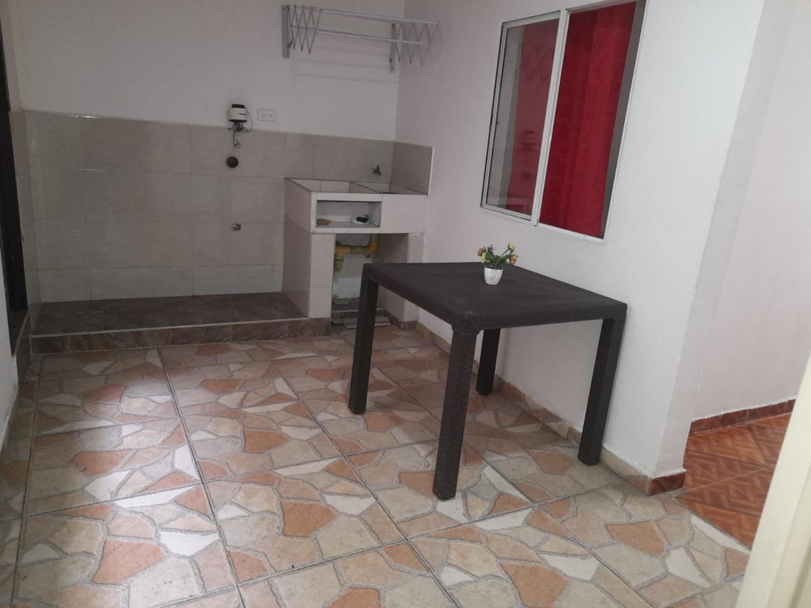 Apartaestudios El Jardin 2 Cali Luaran gambar